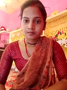 Snapshot of Hot_bbbb chatting on 04/13/26, 06:08 Hot bbbb online show from 04/13/26, 06:08