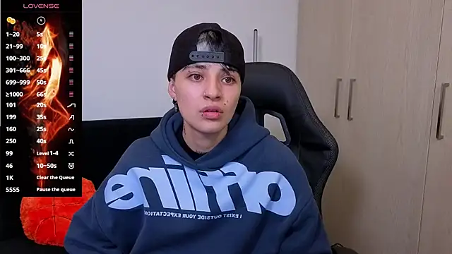 imlaiaaa online show from 11/27/25, 12:02