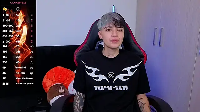 imlaiaaa online show from 12/01/25, 10:15