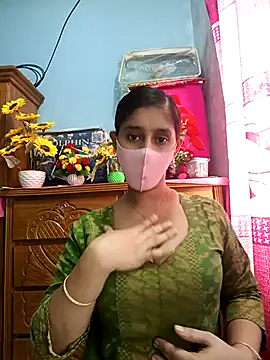 Snapshot of Cute_Faria chatting on 12/22/25, 03:25 Cute Faria online show from 12/22/25, 03:25