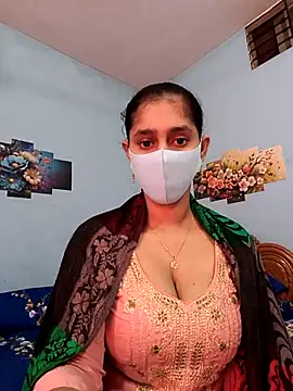 Snapshot of Cute_Faria chatting on 01/15/26, 03:44 Cute Faria online show from 01/15/26, 03:44