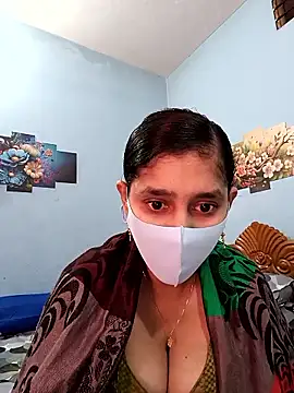 Snapshot of Cute_Faria chatting on 01/18/26, 04:05 Cute Faria online show from 01/18/26, 04:05