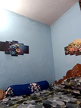 Snapshot of Cute_Faria chatting on 02/06/26, 04:28 Cute Faria online show from 02/06/26, 04:28