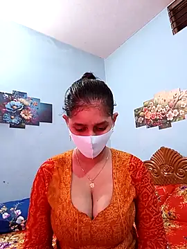 Snapshot of Cute_Faria chatting on 02/28/26, 02:34 Cute Faria online show from 02/28/26, 02:34