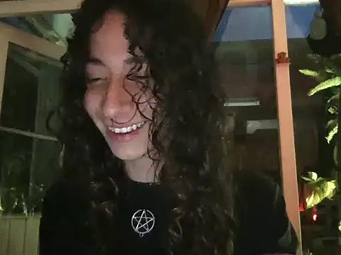 camille delrey online show from 09/15/25, 11:16