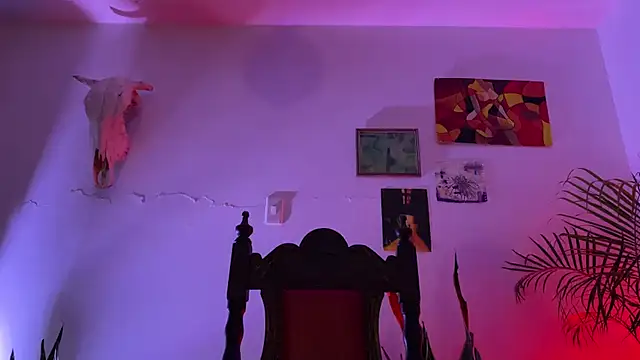 camille delrey online show from 11/21/25, 12:43