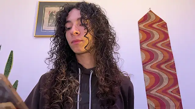 camille delrey online show from 12/16/25, 12:59