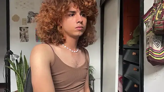 Snapshot of camille_delrey chatting on 02/08/26, 08:45 camille delrey online show from 02/08/26, 08:45