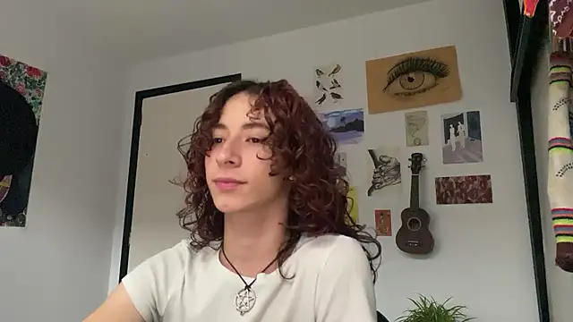 Snapshot of camille_delrey chatting on 03/06/26, 10:39 camille delrey online show from 03/06/26, 10:39