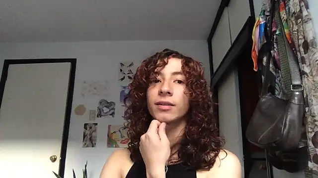 Snapshot of camille_delrey chatting on 03/13/26, 10:38 camille delrey online show from 03/13/26, 10:38