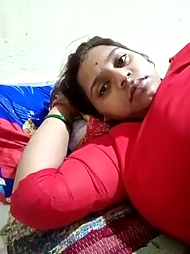 Snapshot of Hot_crety chatting on 10/13/25, 11:16 Hot crety online show from 10/13/25, 11:16