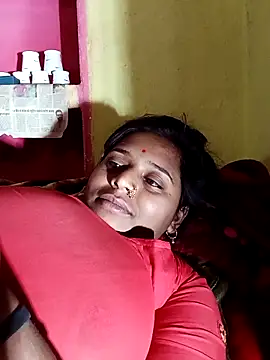 Snapshot of Hot_crety chatting on 03/14/26, 07:47 Hot crety online show from 03/14/26, 07:47