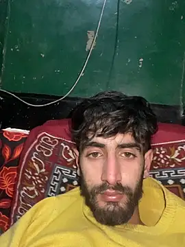 Snapshot of lyath3245 chatting on 02/13/26, 09:00 lyath3245 online show from 02/13/26, 09:00