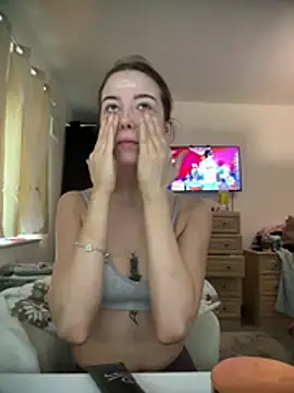 DanielleBabe online show from 03/18/26, 10:18