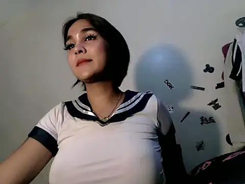Snapshot of Moiraine_Sedai chatting on 06/20/26, 02:20 Moiraine Sedai online show from 06/20/26, 02:20