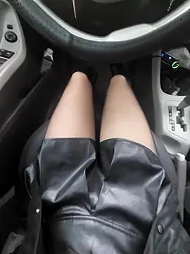 Snapshot of meomeocute chatting on 02/05/26, 09:47 meomeocute online show from 02/05/26, 09:47