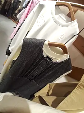 Snapshot of meomeocute chatting on 03/12/26, 07:47 meomeocute online show from 03/12/26, 07:47