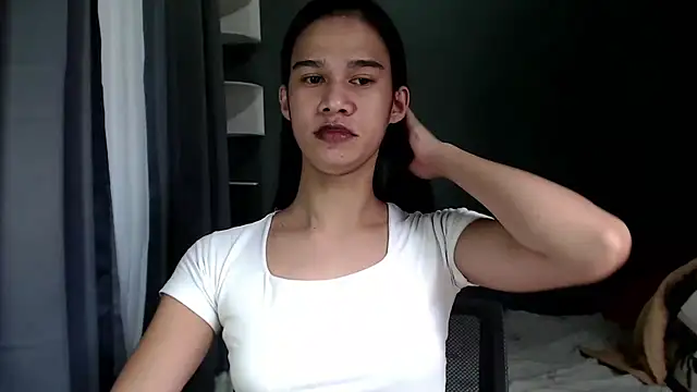 Snapshot of urseductivebarbie_xx chatting on 10/09/25, 07:17 urseductivebarbie xx online show from 10/09/25, 07:17