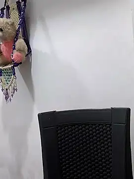 sneha bebo online show from 11/05/25, 03:45