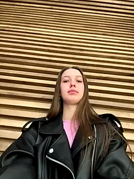 Snapshot of ElliRose chatting on 09/20/25, 06:03 ElliRose online show from 09/20/25, 06:03