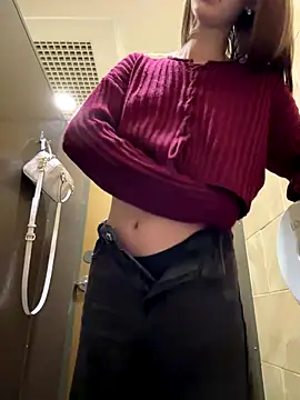 ElliRose online show from 11/07/25, 04:56