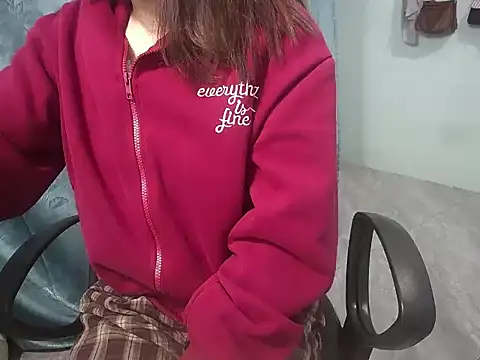 Snapshot of _Sara_768 chatting on 02/23/26, 04:15 Sara 768 online show from 02/23/26, 04:15