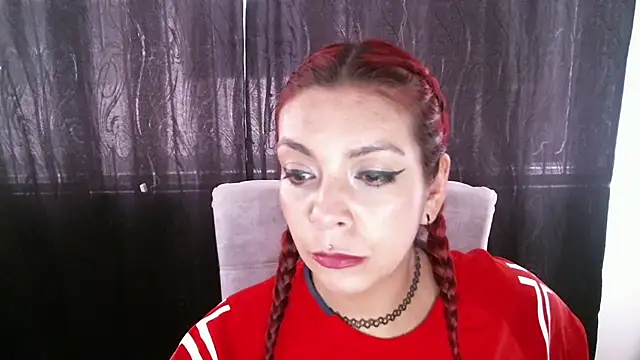  ari gato  online show from 11/27/25, 05:59