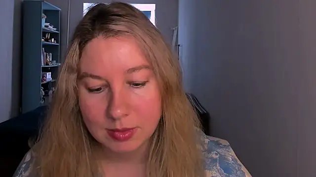 NancySanders online show from 03/17/26, 07:44
