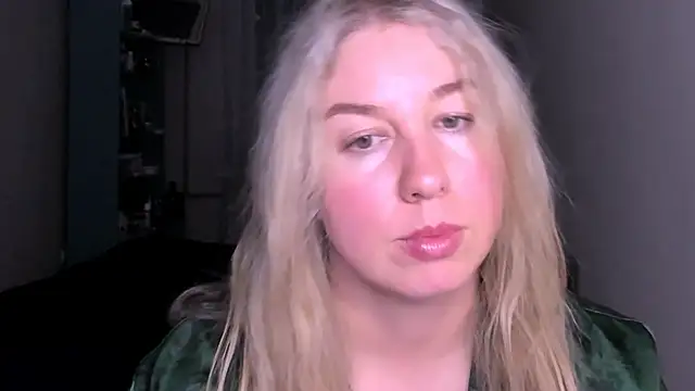 NancySanders online show from 04/26/26, 07:22