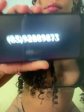 jhennyfer online show from 05/19/26, 05:03