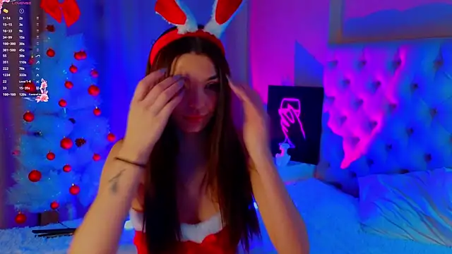 Snapshot of MarciaMarshall chatting on 12/21/25, 09:11 MarciaMarshall online show from 12/21/25, 09:11