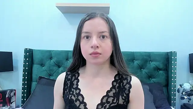 VioletaNova online show from 06/26/26, 12:31