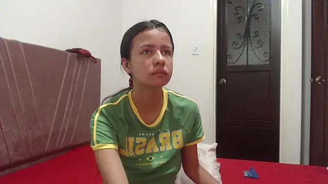 nathaly jones  online show from 12/15/25, 12:31