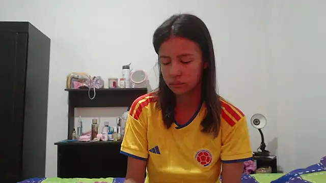 nathaly jones  online show from 06/23/26, 12:14