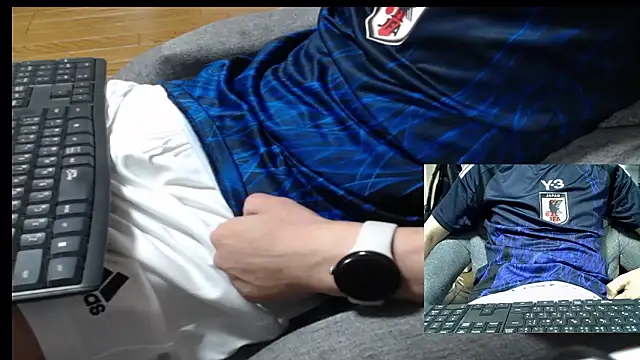 Yasu2000 online show from 05/09/26, 12:16