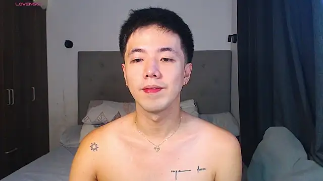 Snapshot of Addictiveboi chatting on 03/30/26, 03:07 Addictiveboi online show from 03/30/26, 03:07