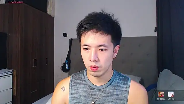 Snapshot of Addictiveboi chatting on 04/14/26, 05:46 Addictiveboi online show from 04/14/26, 05:46