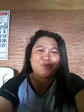 Snapshot of Perfect_smile01 chatting on 09/18/25, 02:57 Perfect smile01 online show from 09/18/25, 02:57