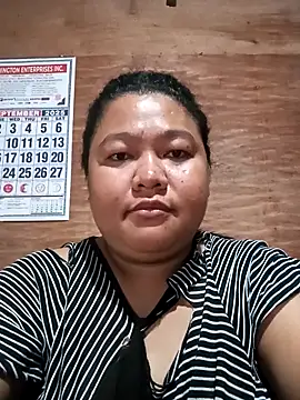 Snapshot of Perfect_smile01 chatting on 10/03/25, 11:46 Perfect smile01 online show from 10/03/25, 11:46