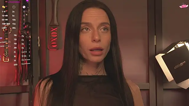 Snapshot of livia_starwars chatting on 10/01/25, 09:21 livia starwars online show from 10/01/25, 09:21