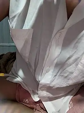 moa koa online show from 11/11/25, 12:43