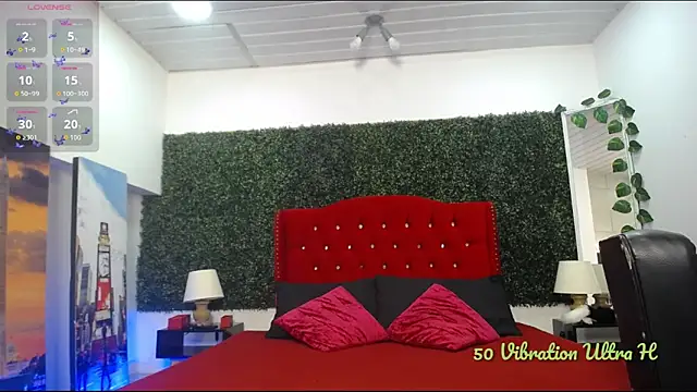 Fire Fairy  online show from 10/18/25, 01:34