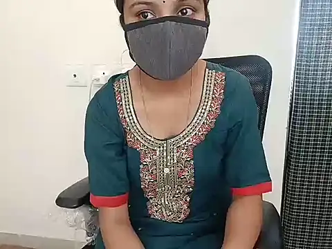 miss kaur23 online show from 11/06/25, 06:36