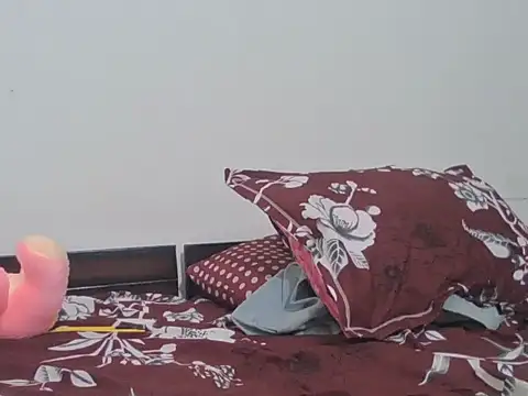 Snapshot of miss_kaur23 chatting on 01/06/26, 09:18 miss kaur23 online show from 01/06/26, 09:18