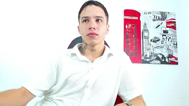 Snapshot of Cumandres18 chatting on 02/11/26, 02:55 Cumandres18 online show from 02/11/26, 02:55