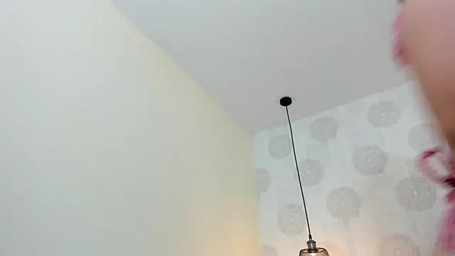 GIANAMILLER6 online show from 05/05/26, 12:02