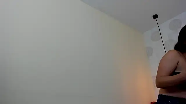 GIANAMILLER6 online show from 05/07/26, 12:10