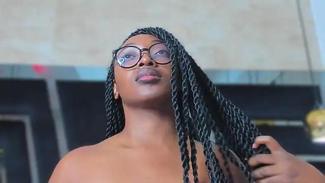 YallianaBrooks online show from 06/23/26, 12:03