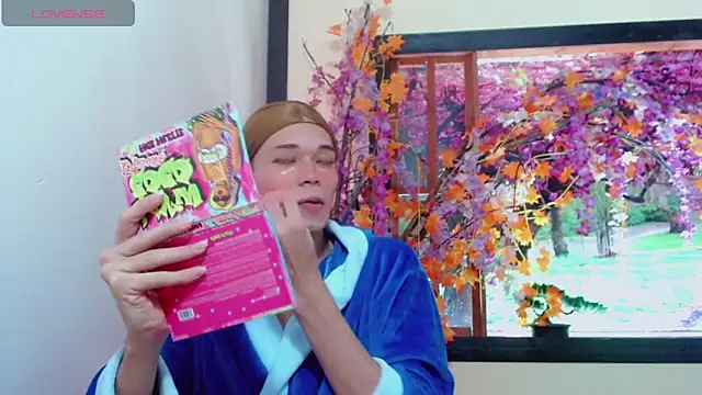 Snapshot of Madison_Mujica chatting on 09/10/25, 11:21 Madison Mujica online show from 09/10/25, 11:21