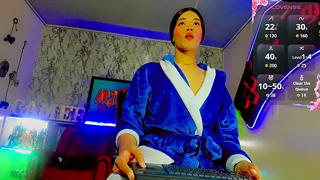 Snapshot of Madison_Mujica chatting on 11/06/25, 11:11 Madison Mujica online show from 11/06/25, 11:11